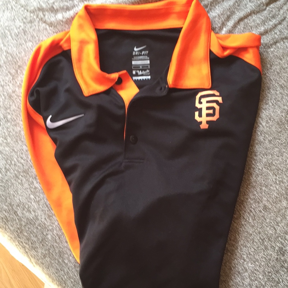 SF Giants shirt